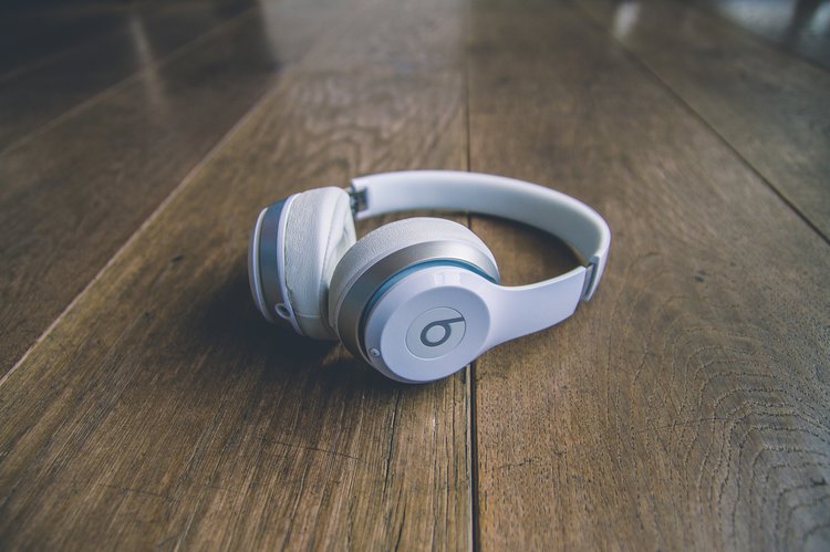 neonbrand-281104-unsplash.jpg